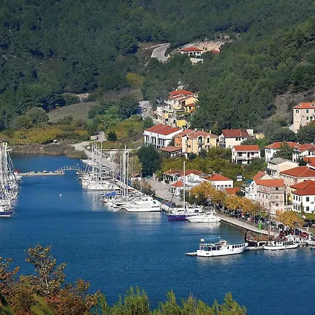 Vikendica 3 Bedroom Cozy In